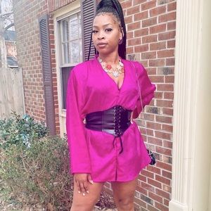 Vintage style paisley print pajama top.